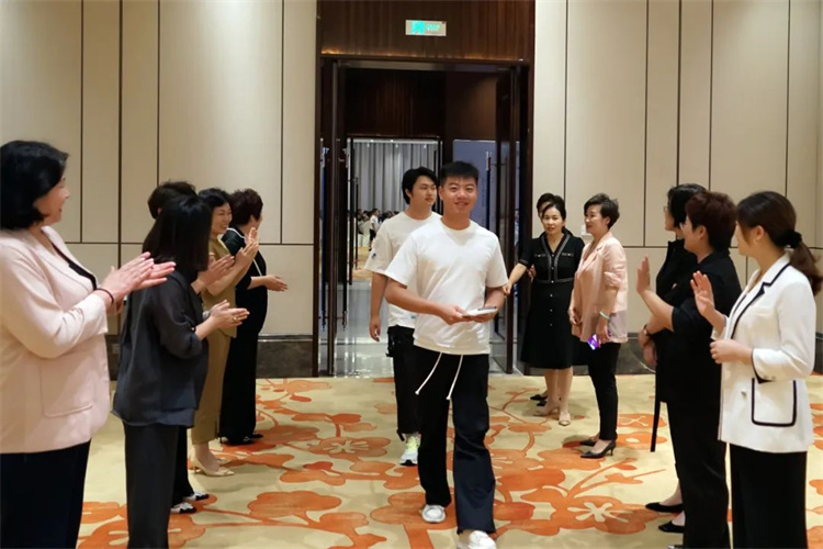 1697533050347593.jpg 3.jpg