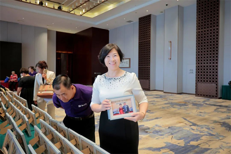 1697612133398522.jpg 147.jpg