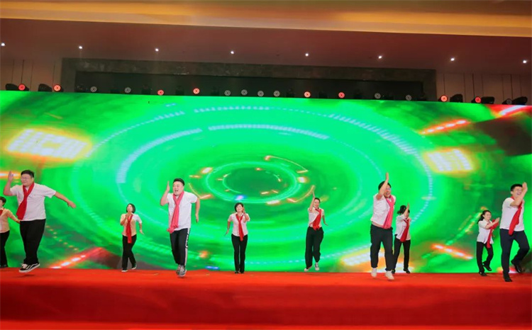 1697613686307578.jpg 205.jpg