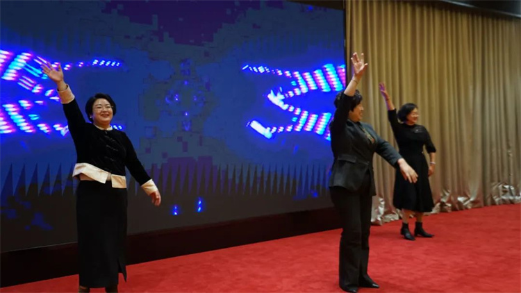 1708495354619791.jpg 42.jpg