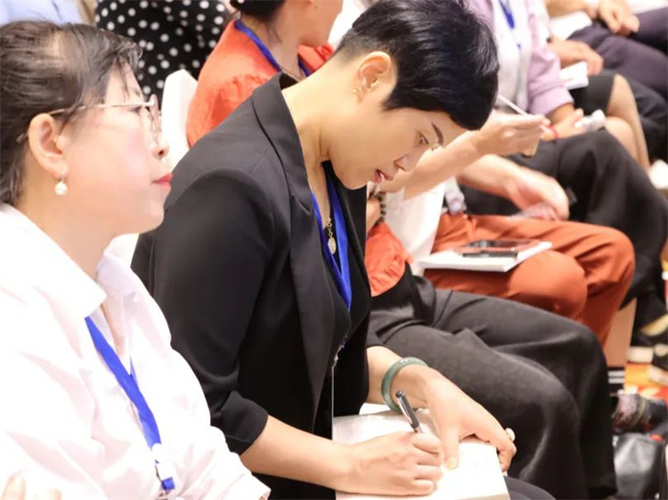 1728962497700596.jpg 52.jpg