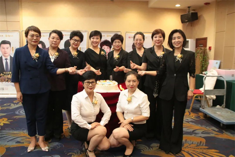 1728962699215565.jpg 70.jpg