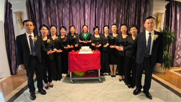 1728962737372689.jpg 73.jpg