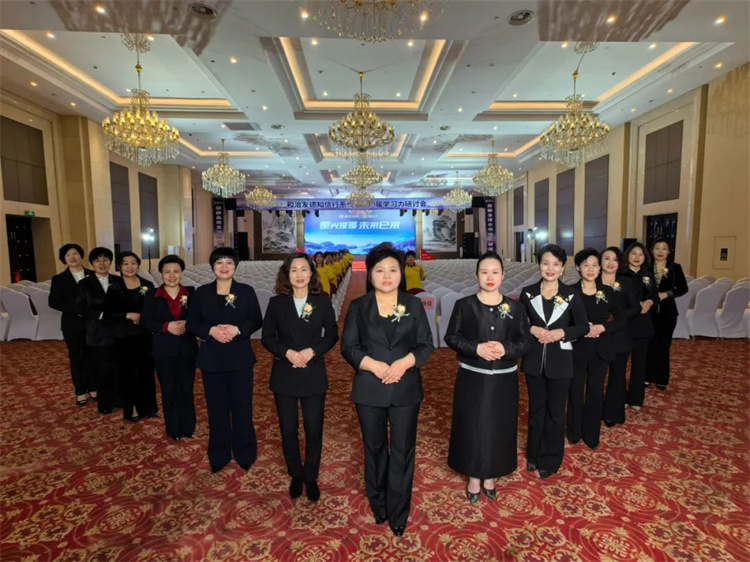 1745044642770657.jpg 14.jpg