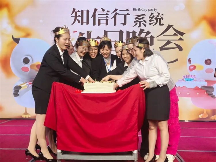 1745046159984961.jpg 79.jpg