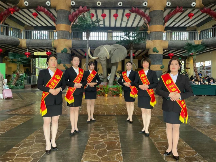 1745046691926976.jpg 98.jpg